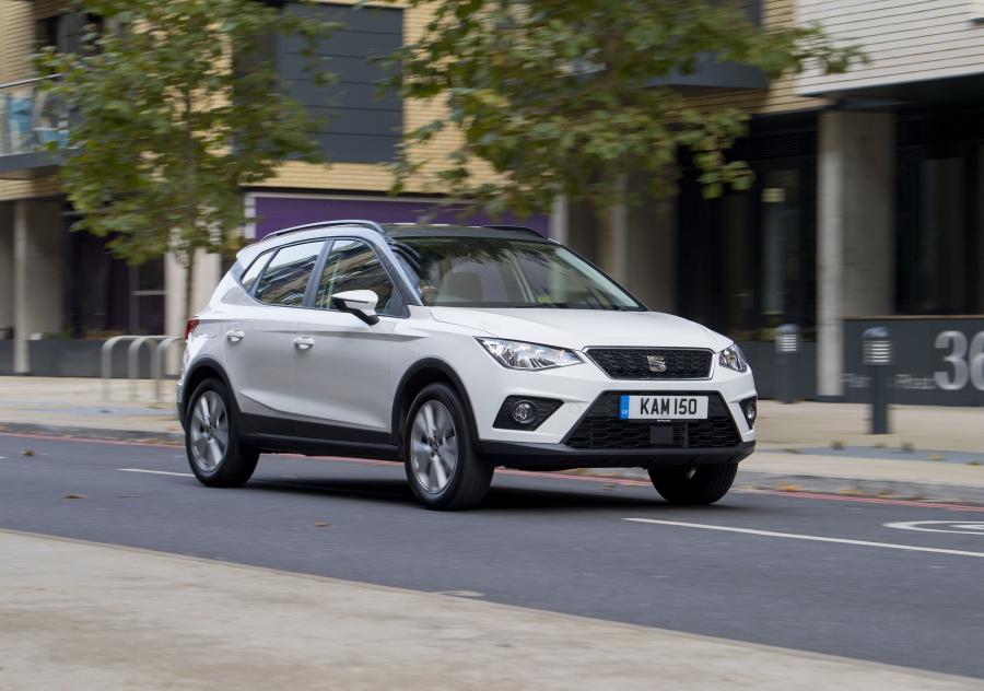  Seat Arona 2017 года  (UK) (фото 9 из 40)